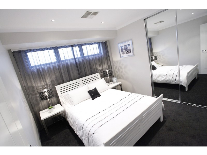 9 Fortis Pass, Wandi WA 6167