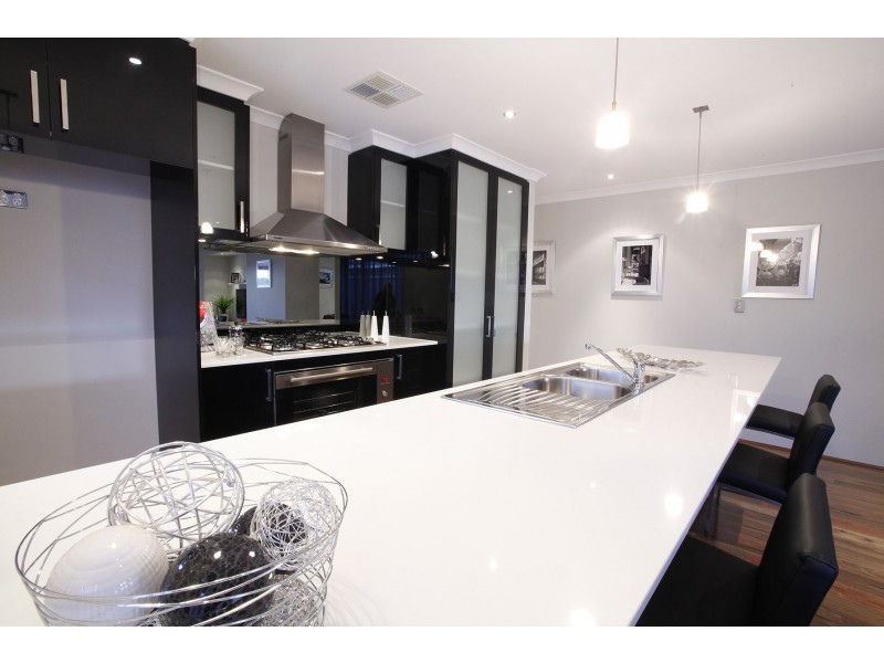 9 Fortis Pass, Wandi WA 6167