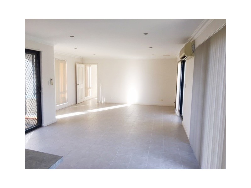17A Crater Place, Rockingham WA 6168