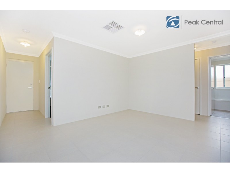 10 Packer Rise, Hammond Park WA 6164