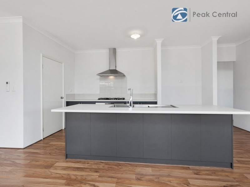 182 Sunrise Boulevard, Wellard WA 6170