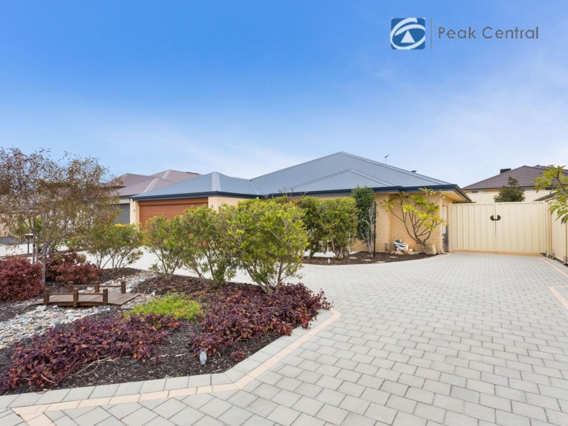 5 Correa Pass, Success WA 6164