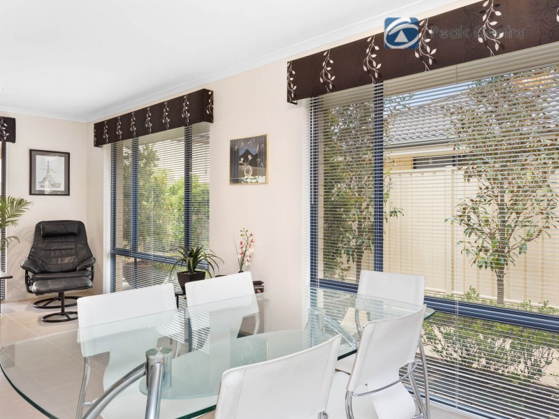 5 Correa Pass, Success WA 6164