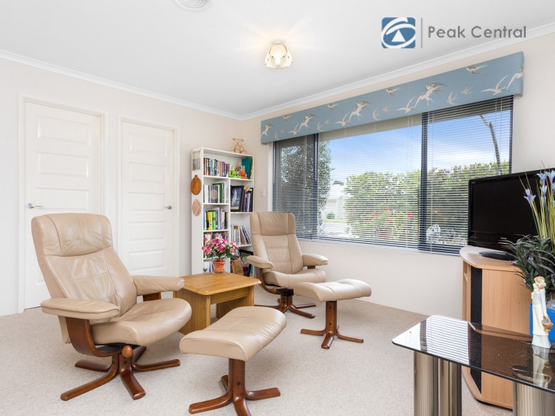 5 Correa Pass, Success WA 6164