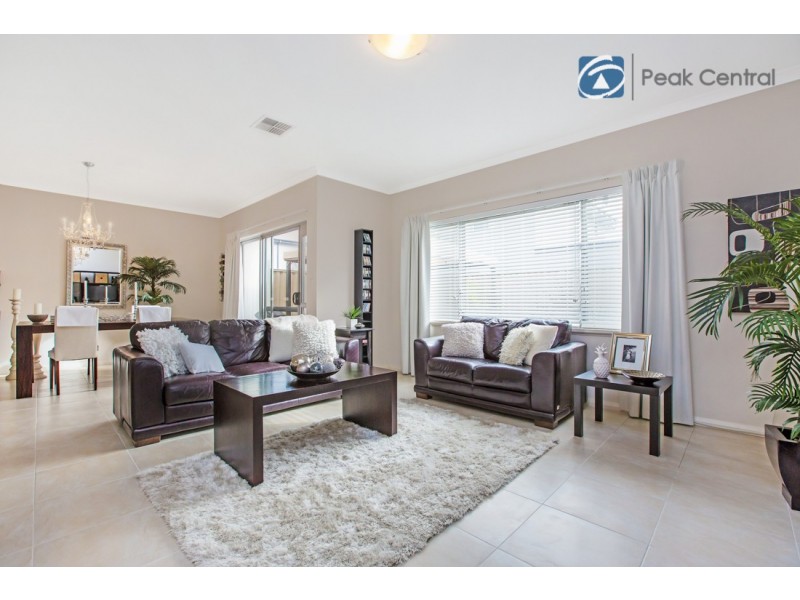 59 Baler Court, Hammond Park WA 6164