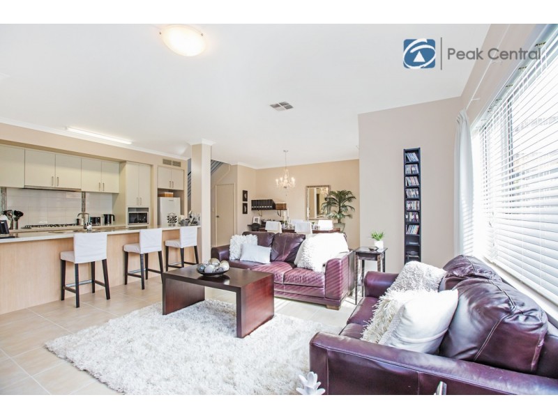 59 Baler Court, Hammond Park WA 6164