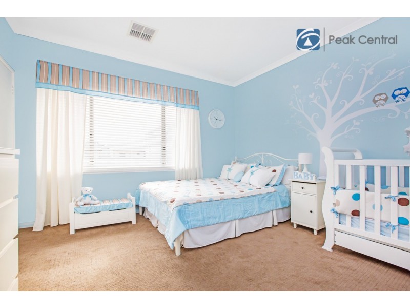 59 Baler Court, Hammond Park WA 6164