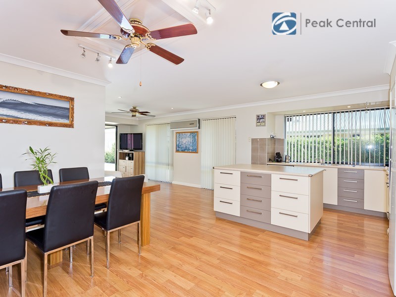 12 Hedges Retreat, Atwell WA 6164