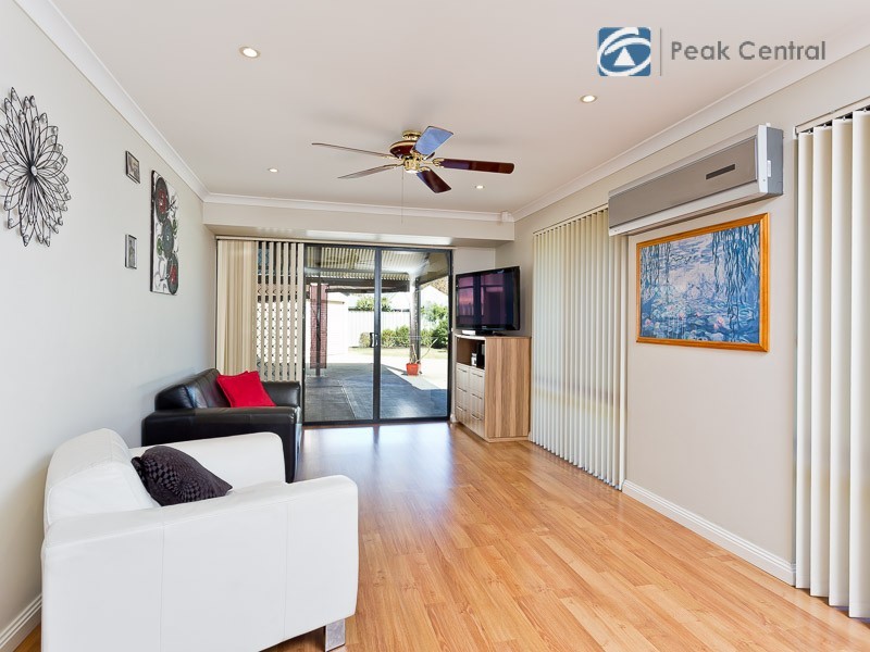 12 Hedges Retreat, Atwell WA 6164