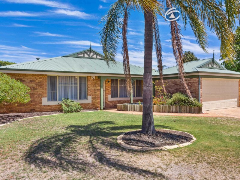 16 Rossell Place, Atwell WA 6164