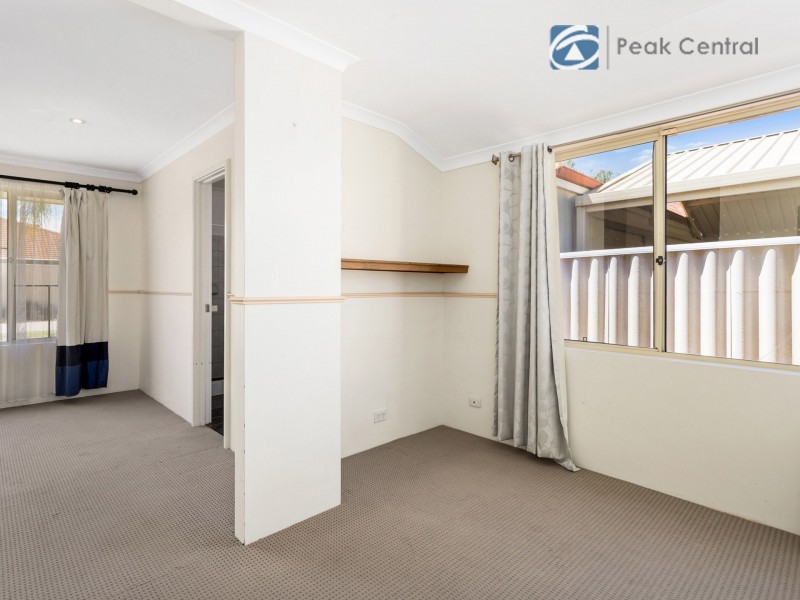 16 Rossell Place, Atwell WA 6164