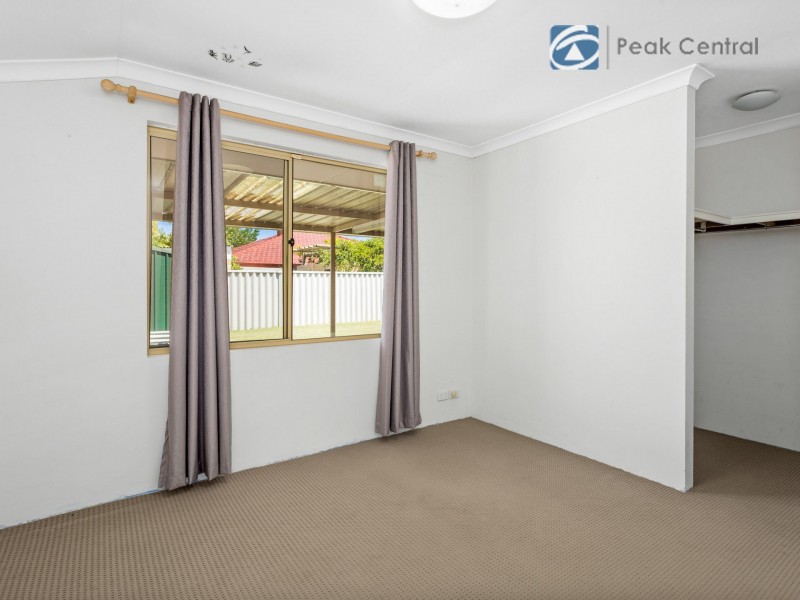 16 Rossell Place, Atwell WA 6164