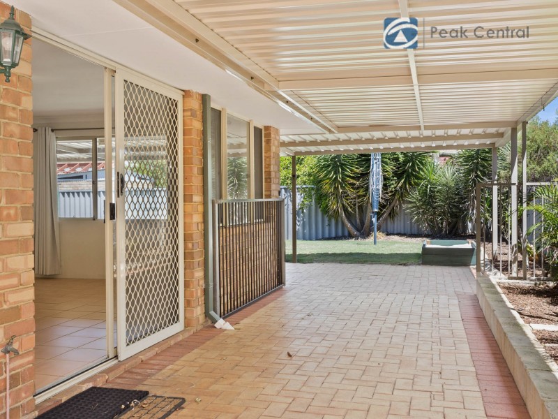 16 Rossell Place, Atwell WA 6164