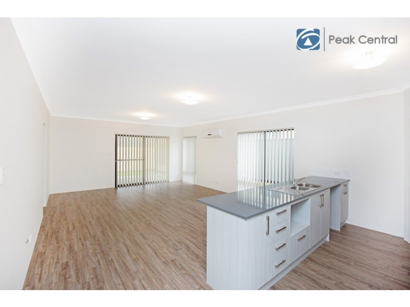 10 Astral Street, Wellard WA 6170