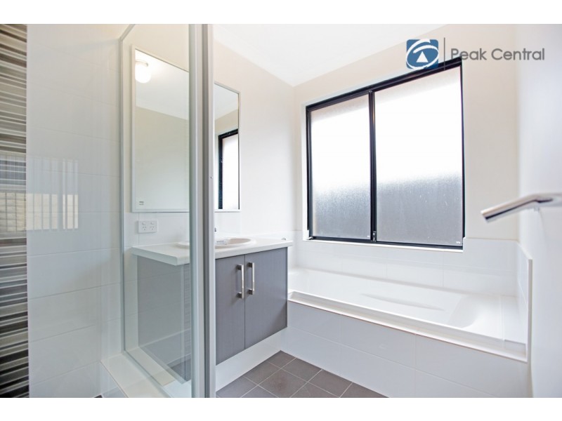 10 Astral Street, Wellard WA 6170