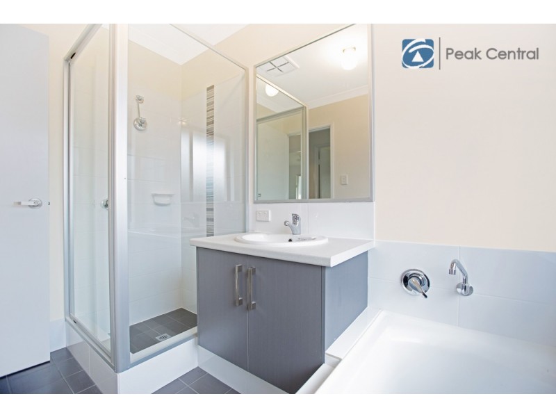 10 Astral Street, Wellard WA 6170