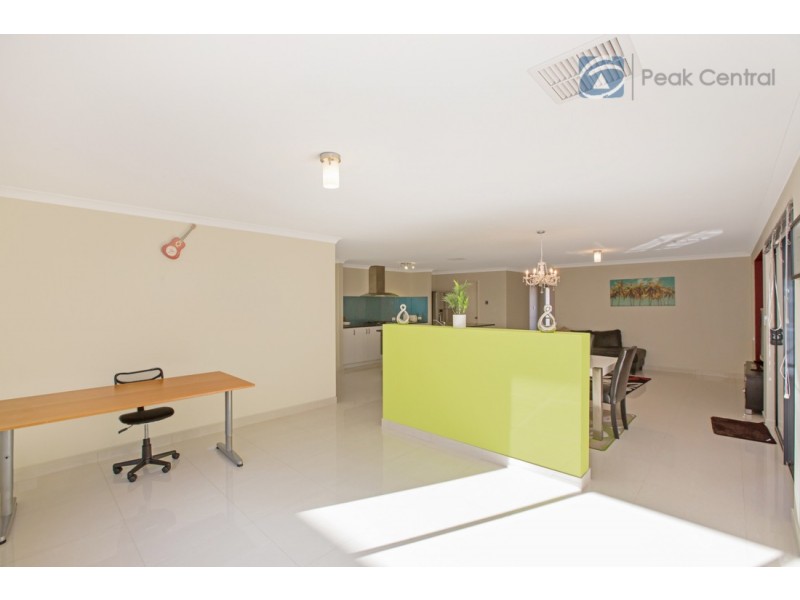 12 Minter Way, Aubin Grove WA 6164