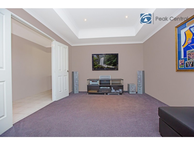 6 Repose Terrace, Atwell WA 6164