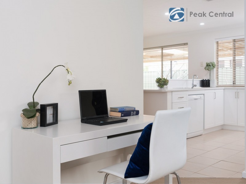 18 Folland Parade, Atwell WA 6164