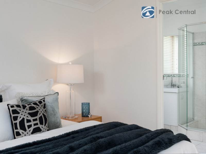 18 Folland Parade, Atwell WA 6164