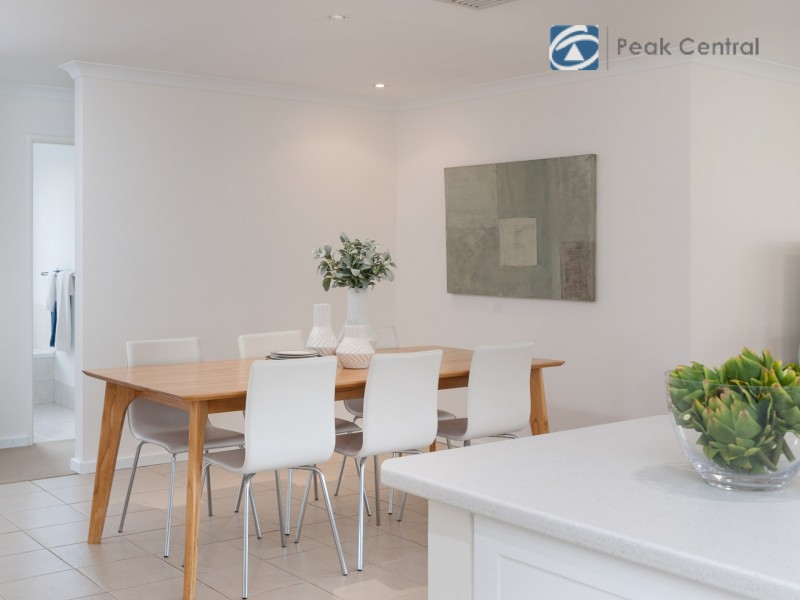 18 Folland Parade, Atwell WA 6164