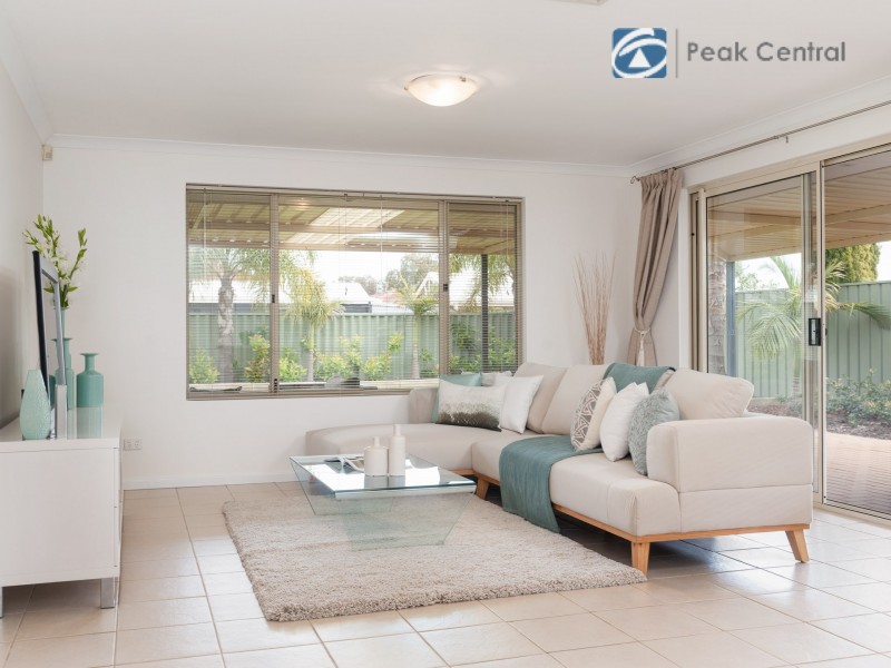 18 Folland Parade, Atwell WA 6164