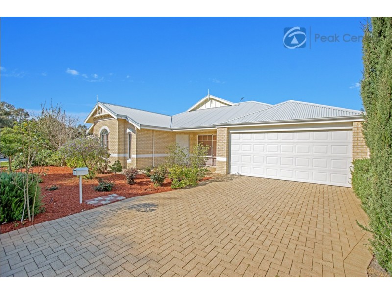 15 Charnley Bend, Success WA 6164