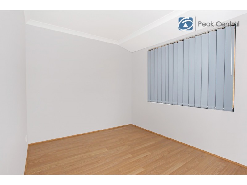 12 Tetbury Way, Wellard WA 6170