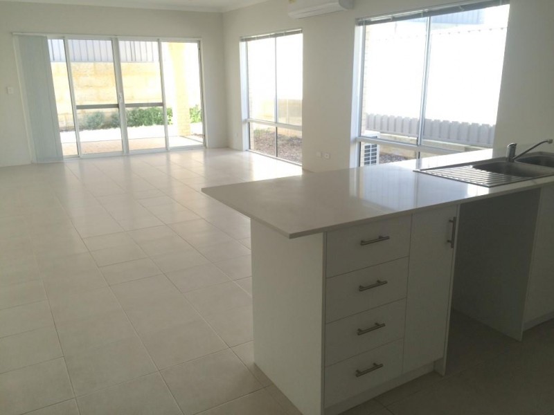 79 Birchley Road, Beeliar WA 6164