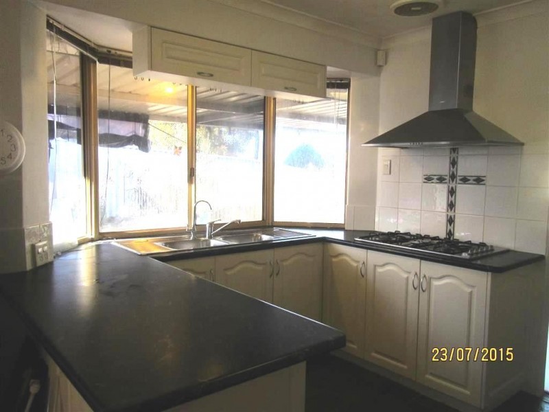 7 Camphor Close, South Lake WA 6164