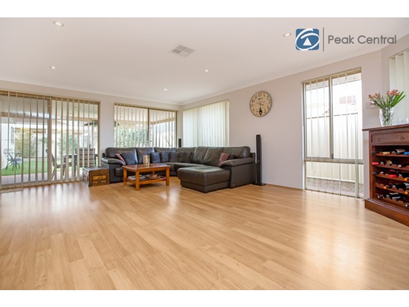 5 Boogalla Court, South Lake WA 6164