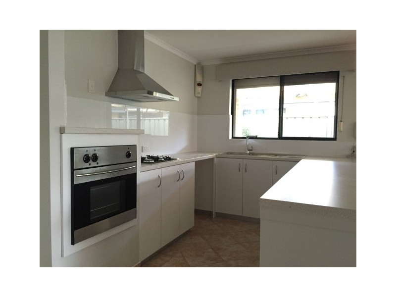 19 Lombe Gardens, Atwell WA 6164