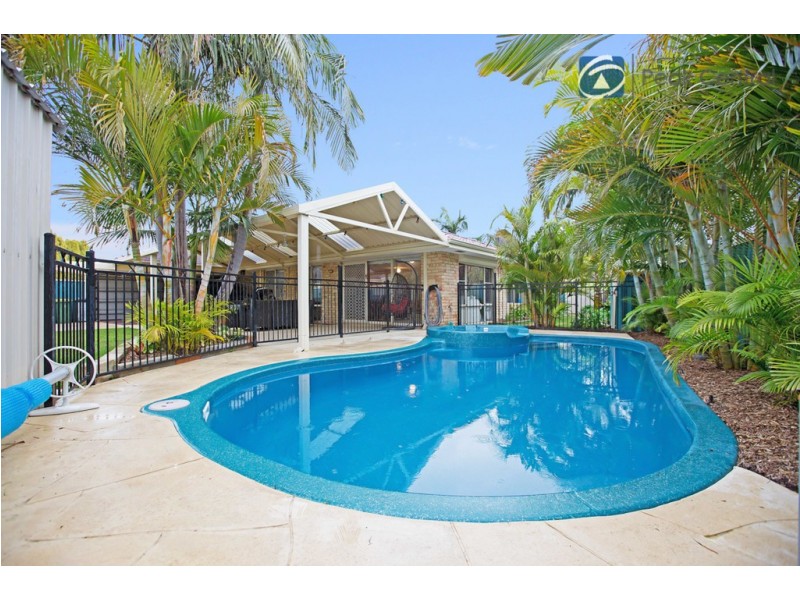 38 St Claire Gardens, Atwell WA 6164