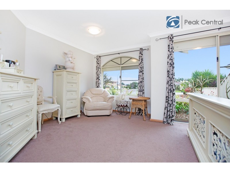 38 St Claire Gardens, Atwell WA 6164