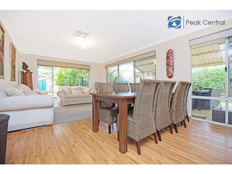38 St Claire Gardens, Atwell WA 6164