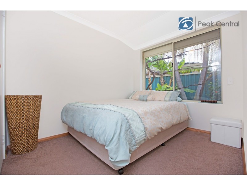 38 St Claire Gardens, Atwell WA 6164