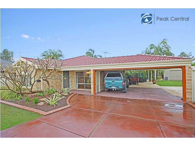 38 St Claire Gardens, Atwell WA 6164
