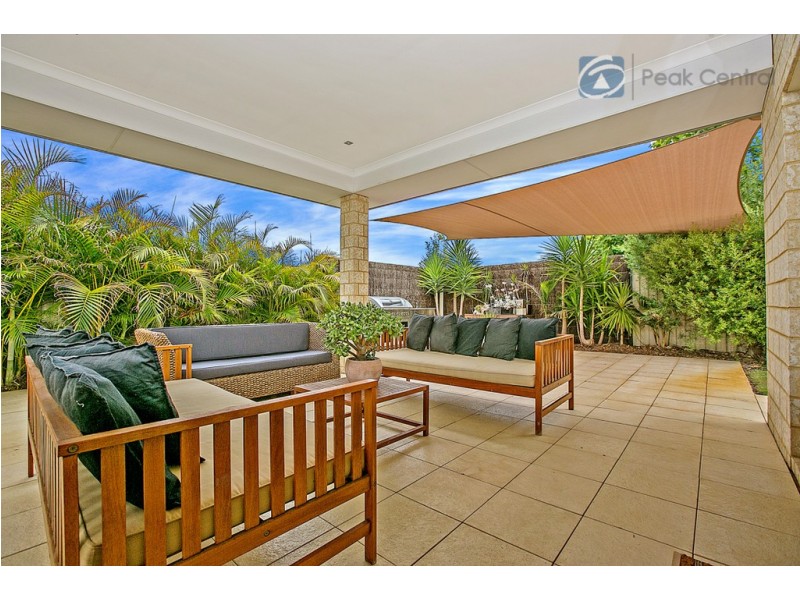 12 Araluen Bend, Aubin Grove WA 6164