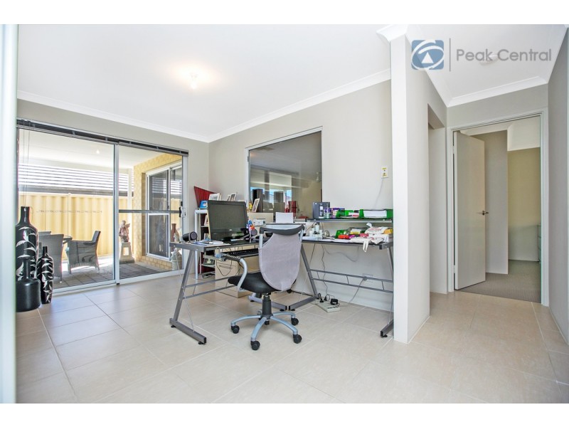 8 Blossom Chase, Aubin Grove WA 6164