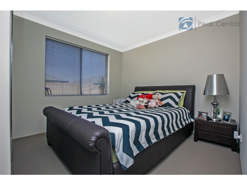 8 Blossom Chase, Aubin Grove WA 6164