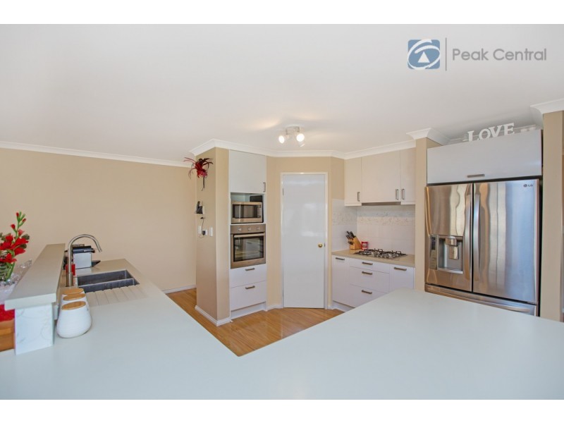 3 Marav Court, Success WA 6164