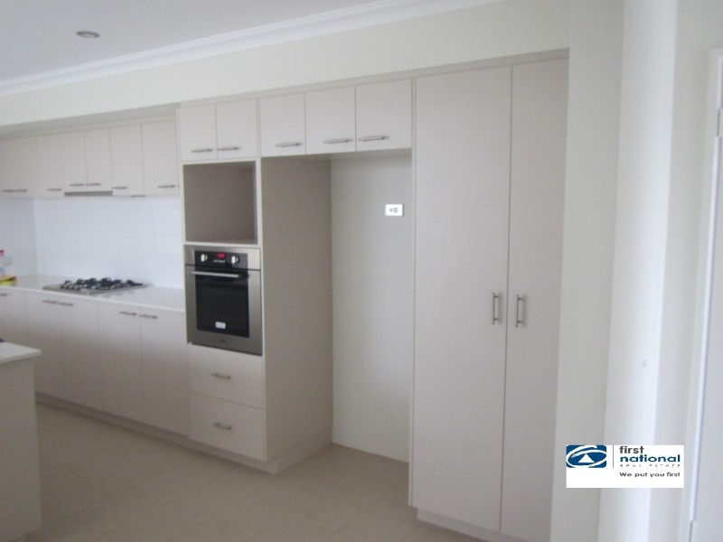 17/27 Barfield Road, Hammond Park WA 6164