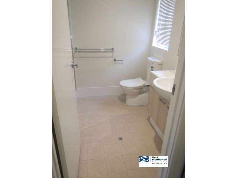 17/27 Barfield Road, Hammond Park WA 6164