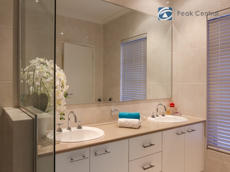 9 Cukela Loop, Atwell WA 6164