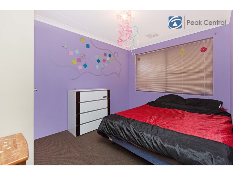 1 Marav Court, Success WA 6164