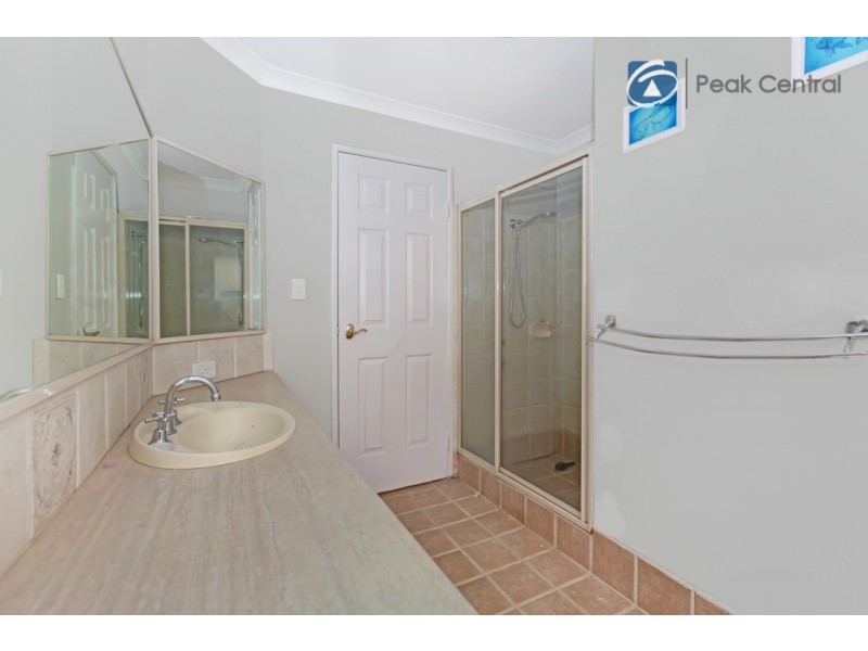 1 Marav Court, Success WA 6164