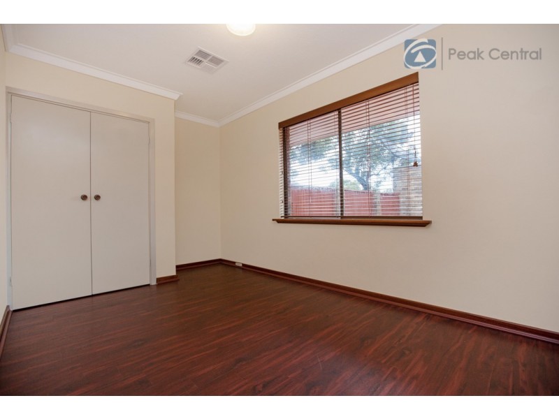 129 Lorimer Road, Munster WA 6166