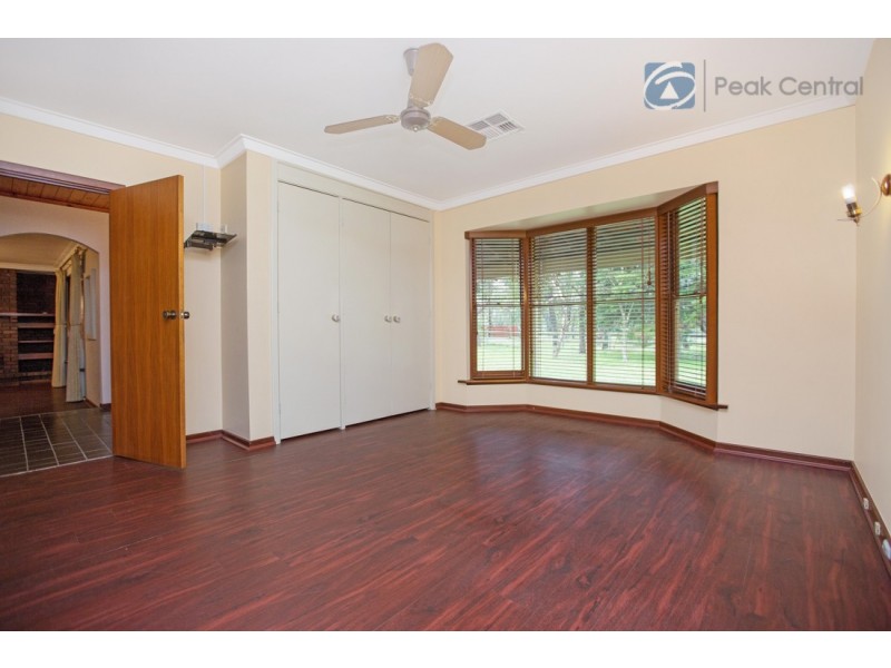 129 Lorimer Road, Munster WA 6166