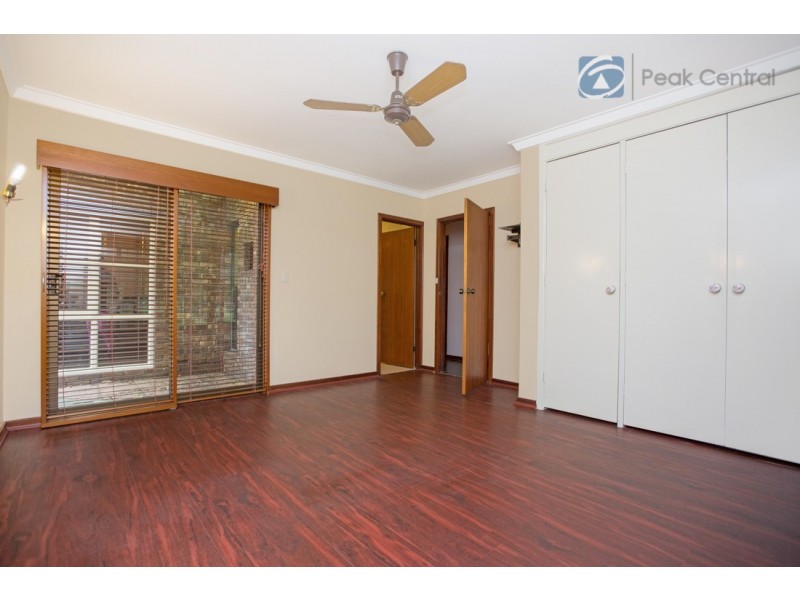 129 Lorimer Road, Munster WA 6166