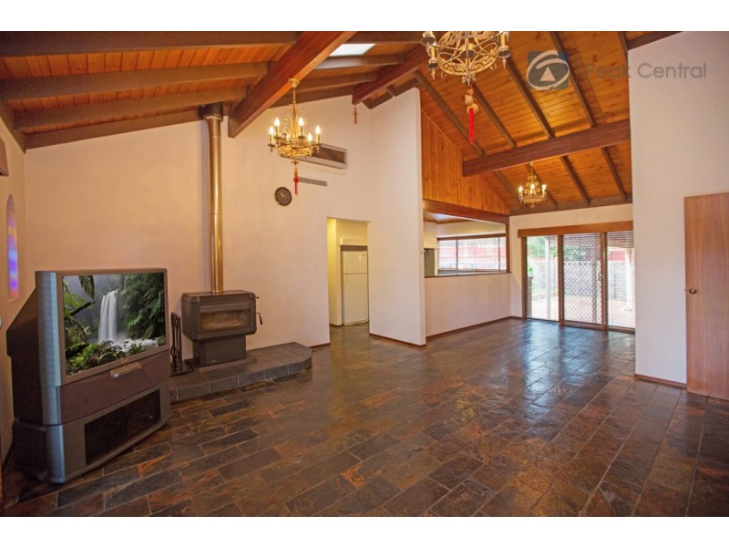 129 Lorimer Road, Munster WA 6166